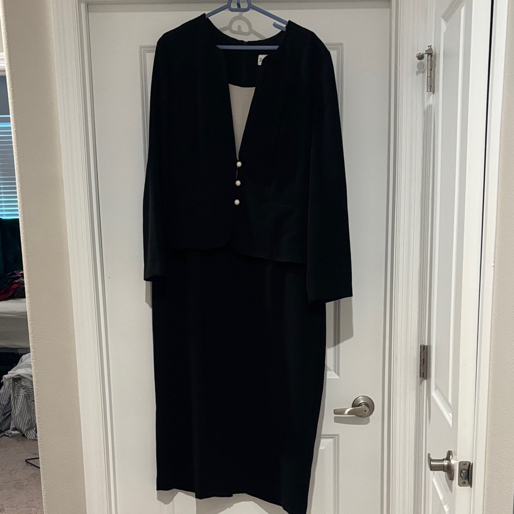 Danny & Nicole Classic Black Ensemble